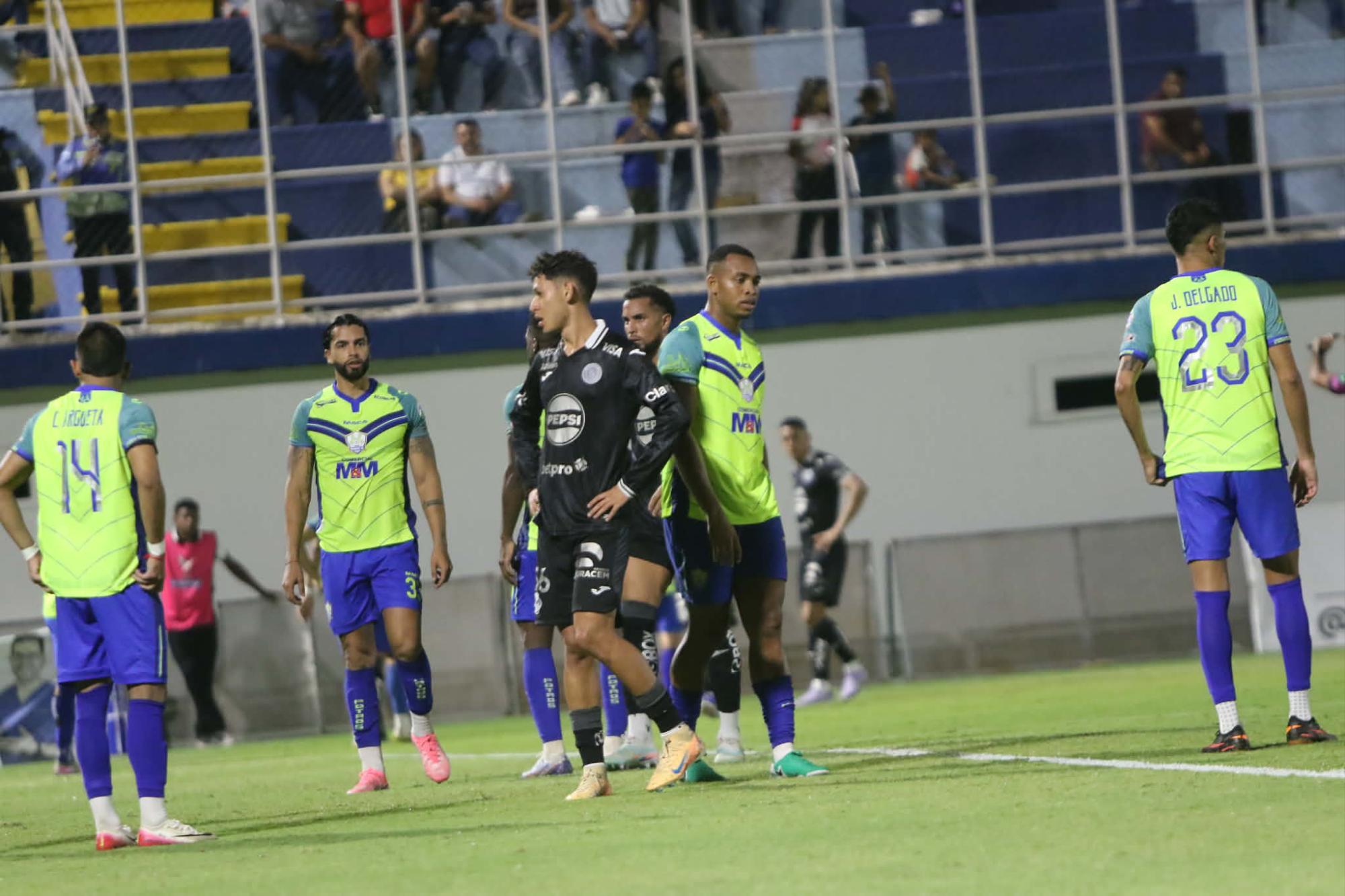 Olancho FC y Motagua no se hacen nada y terminan con un agrio empate en el Juan Ramón Brevé