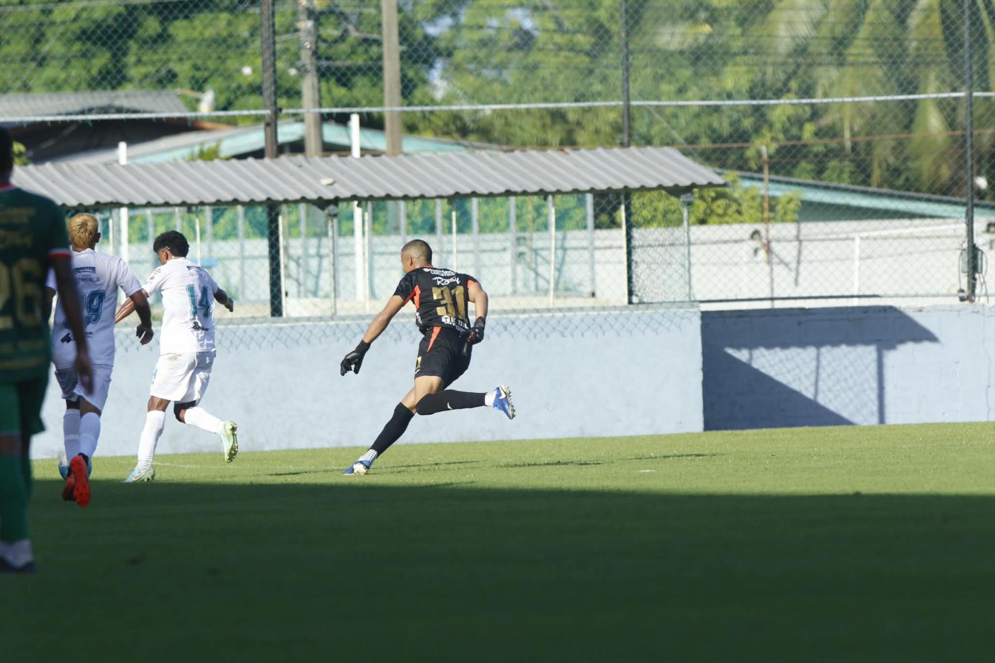 Platense vs Marathón EN VIVO: Los escualos están sacudiendo al monstruo verde en el Excélsior y metiéndose a la pelea