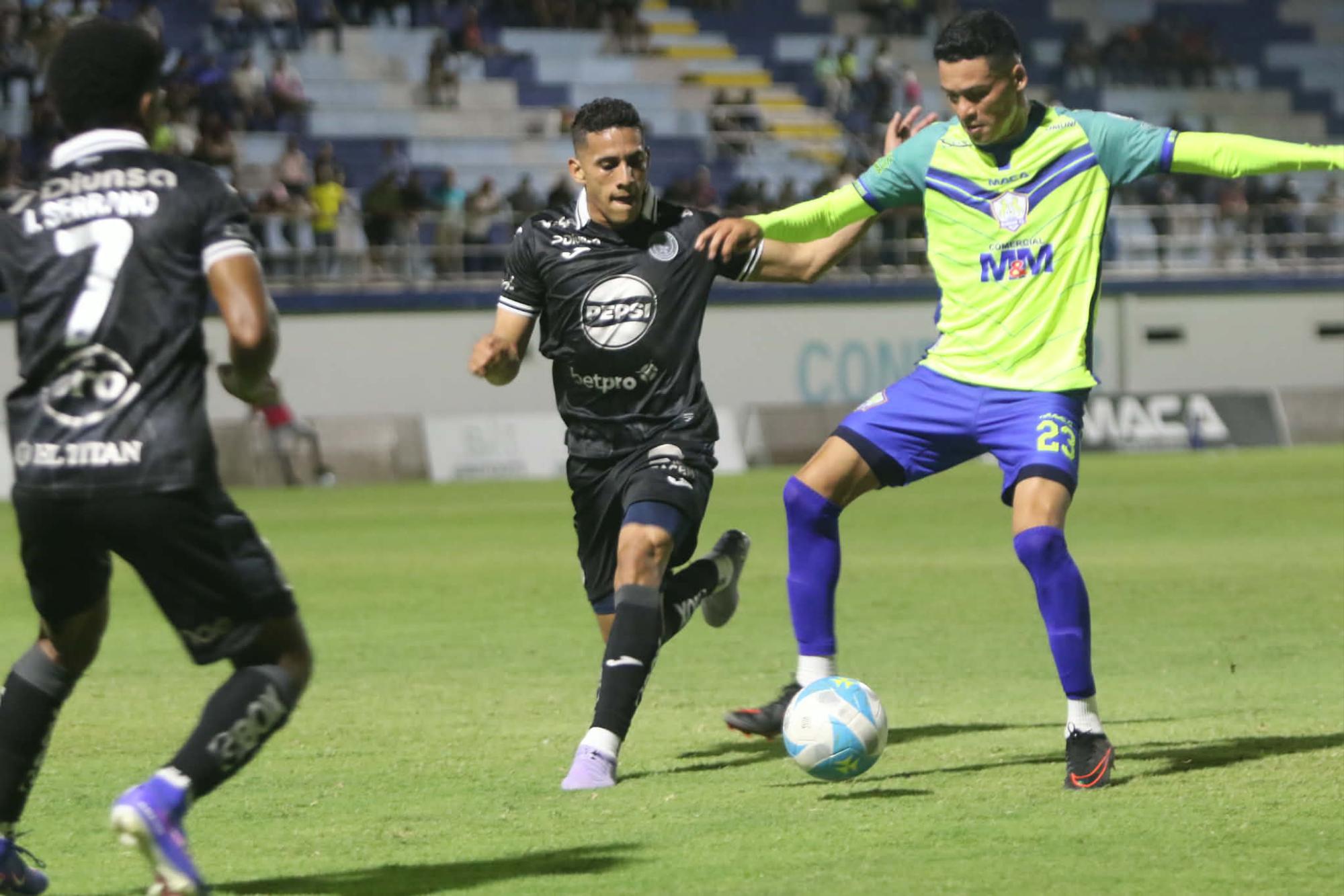 Olancho FC y Motagua no se hacen nada y terminan con un agrio empate en el Juan Ramón Brevé