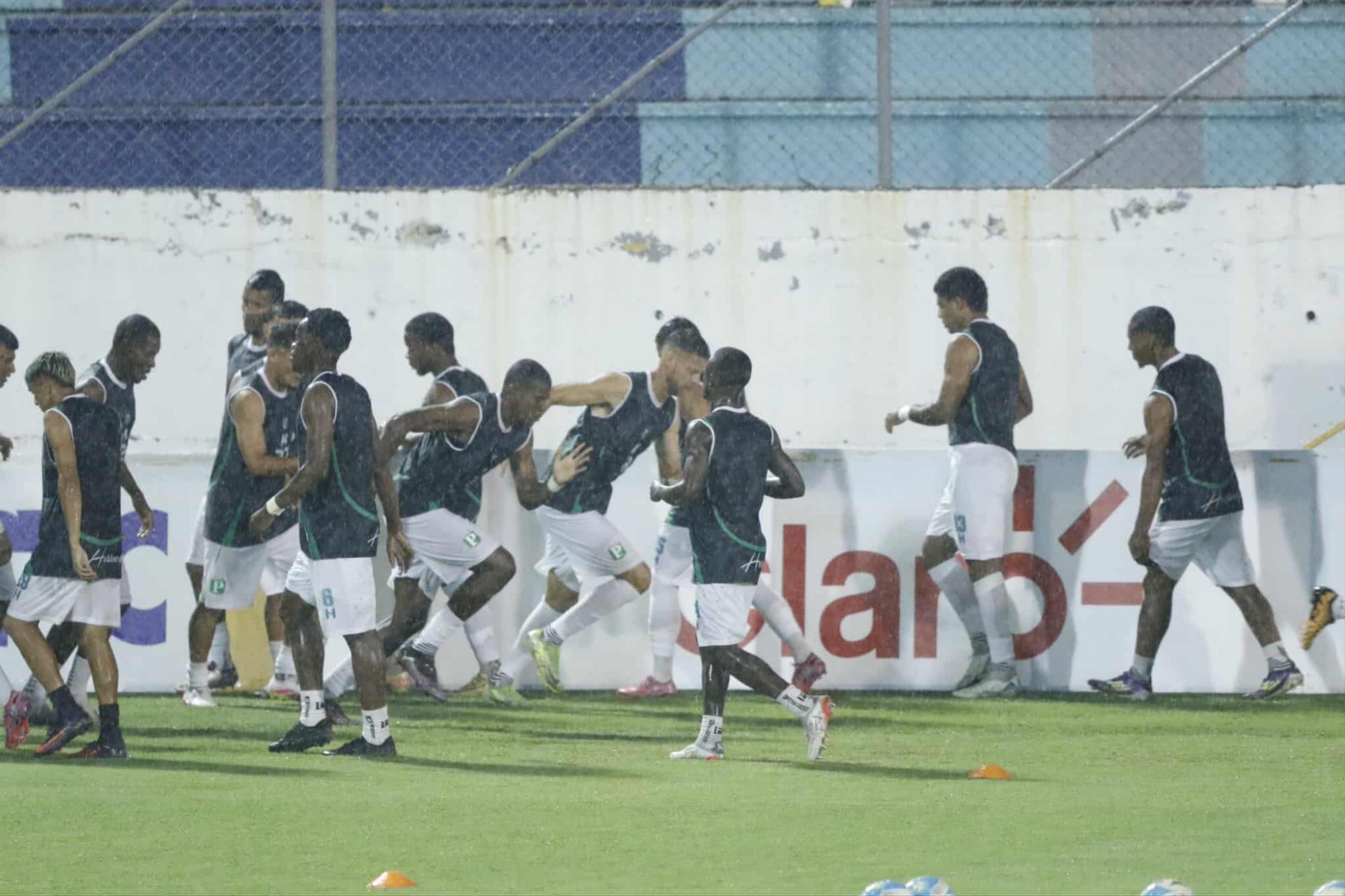 Real España toma venganza de Platense y logra remontada vital para escalar en el torneo Apertura