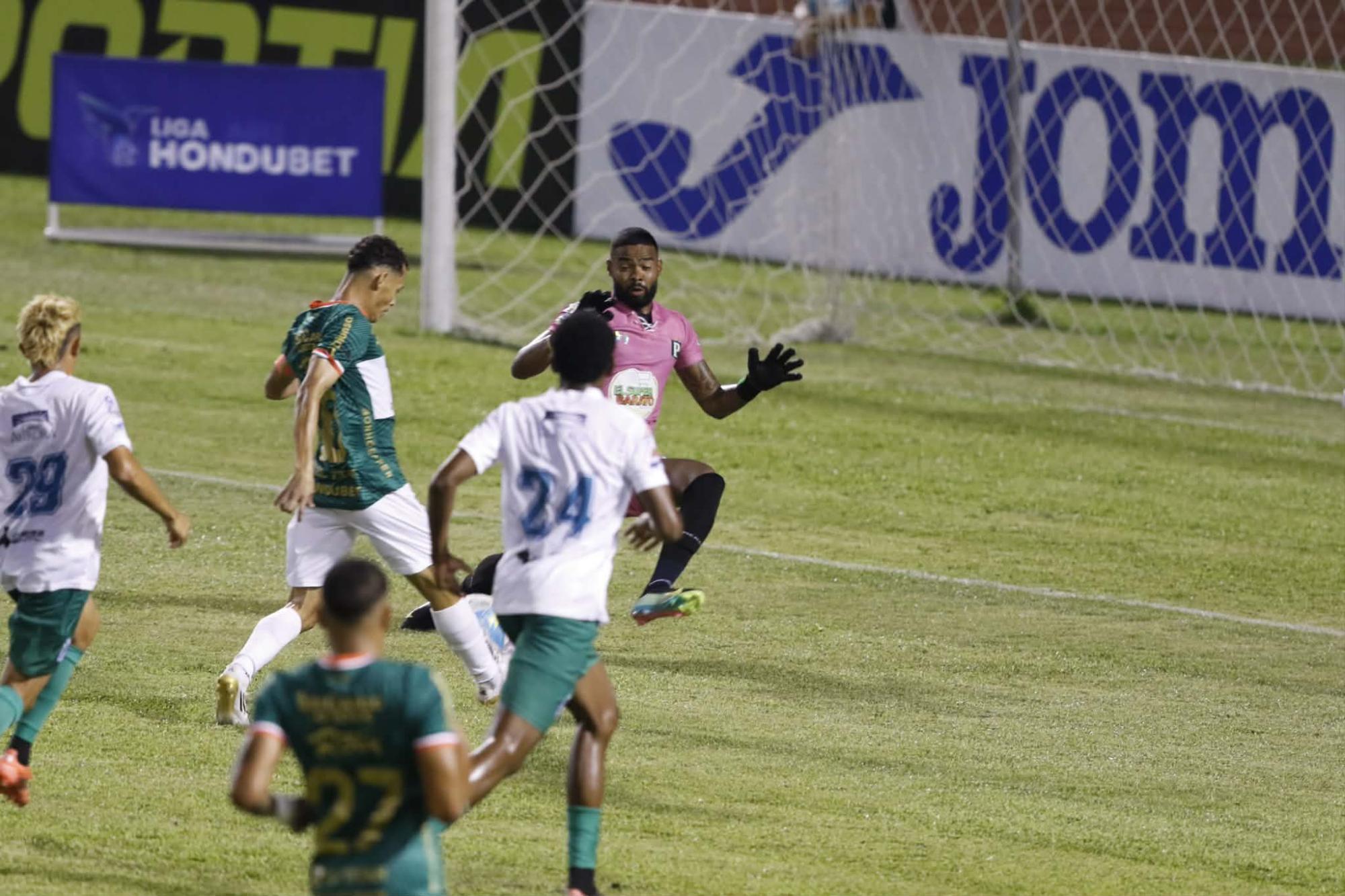 Marathón goleó al Platense con dos joyas de Alexy Vega y acaricia la Gran Final de la Liga Nacional de Honduras