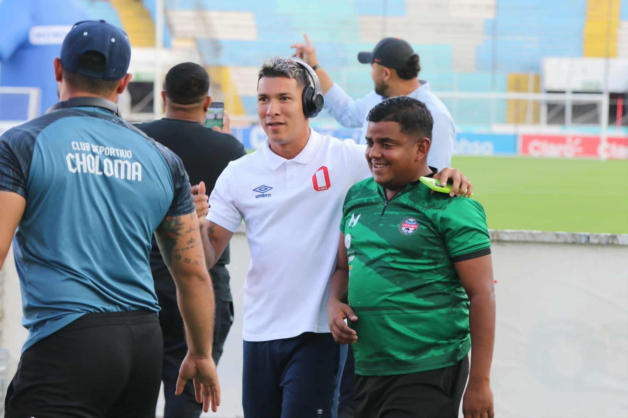 Kevin Choloma López tiene muchas amistades en el club que vio su debut como profesional.