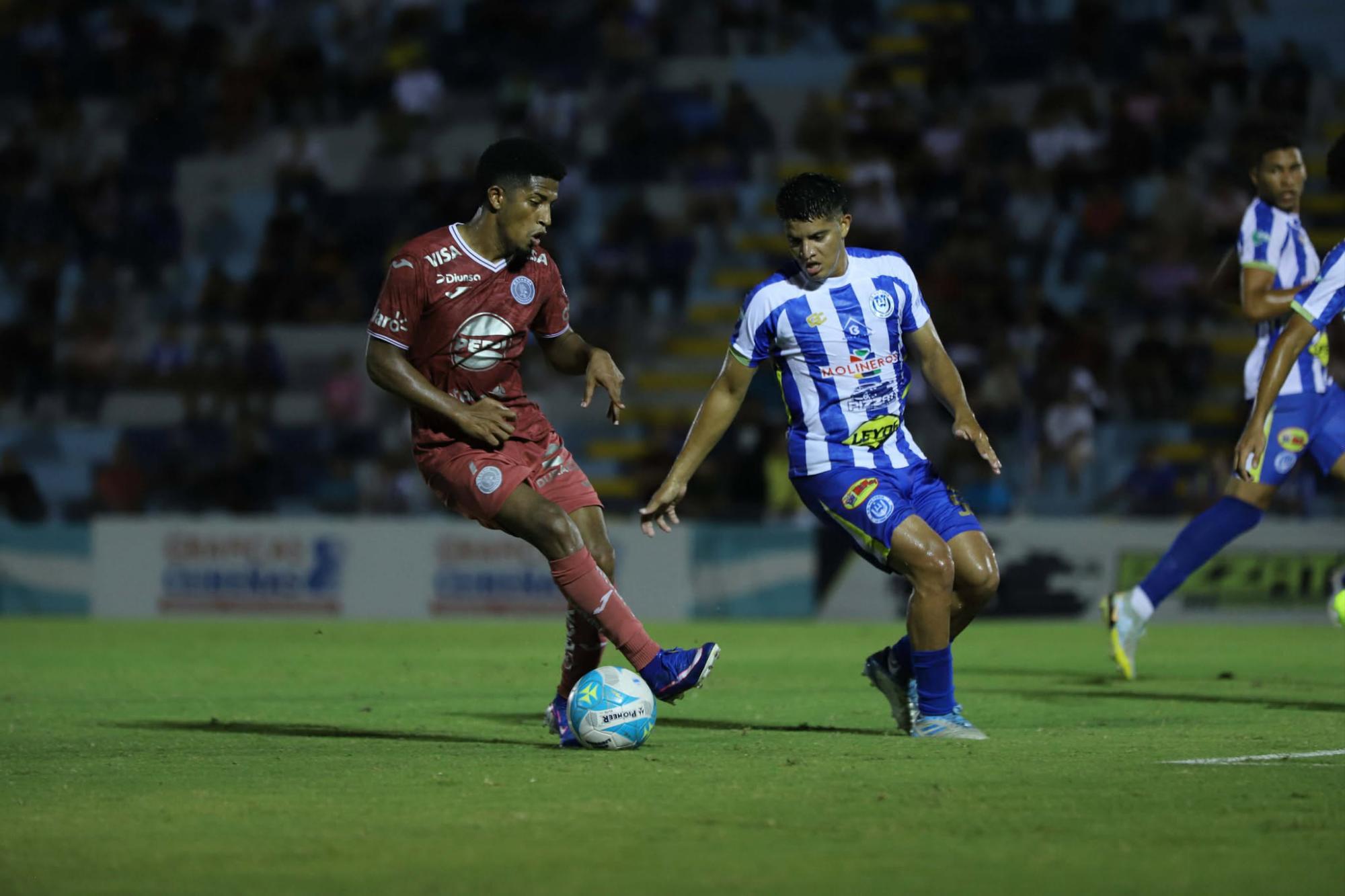 Motagua derrota al Victoria y da el salto en la tabla de posiciones; los azules son los nuevos líderes del Clausura 2026