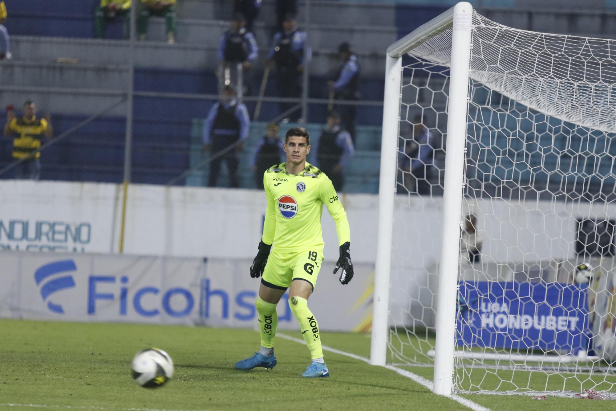 Jonathan Rougier en Liga Nacional solamente ha jugado con la camiseta del Motagua.