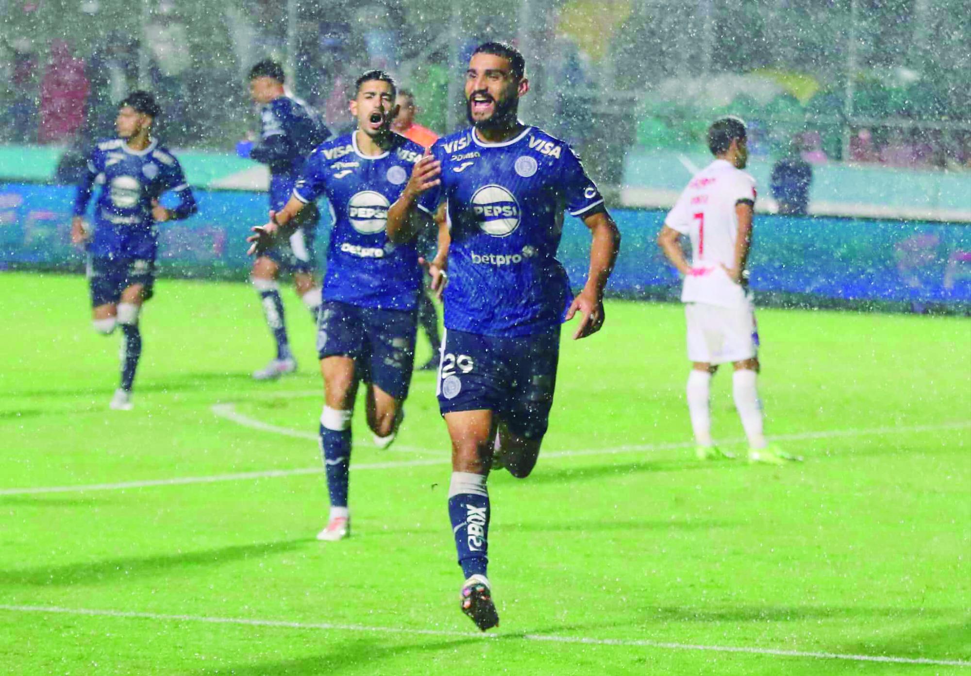 Jhon Kleber es el goleador del Motagua y continuará en el club.