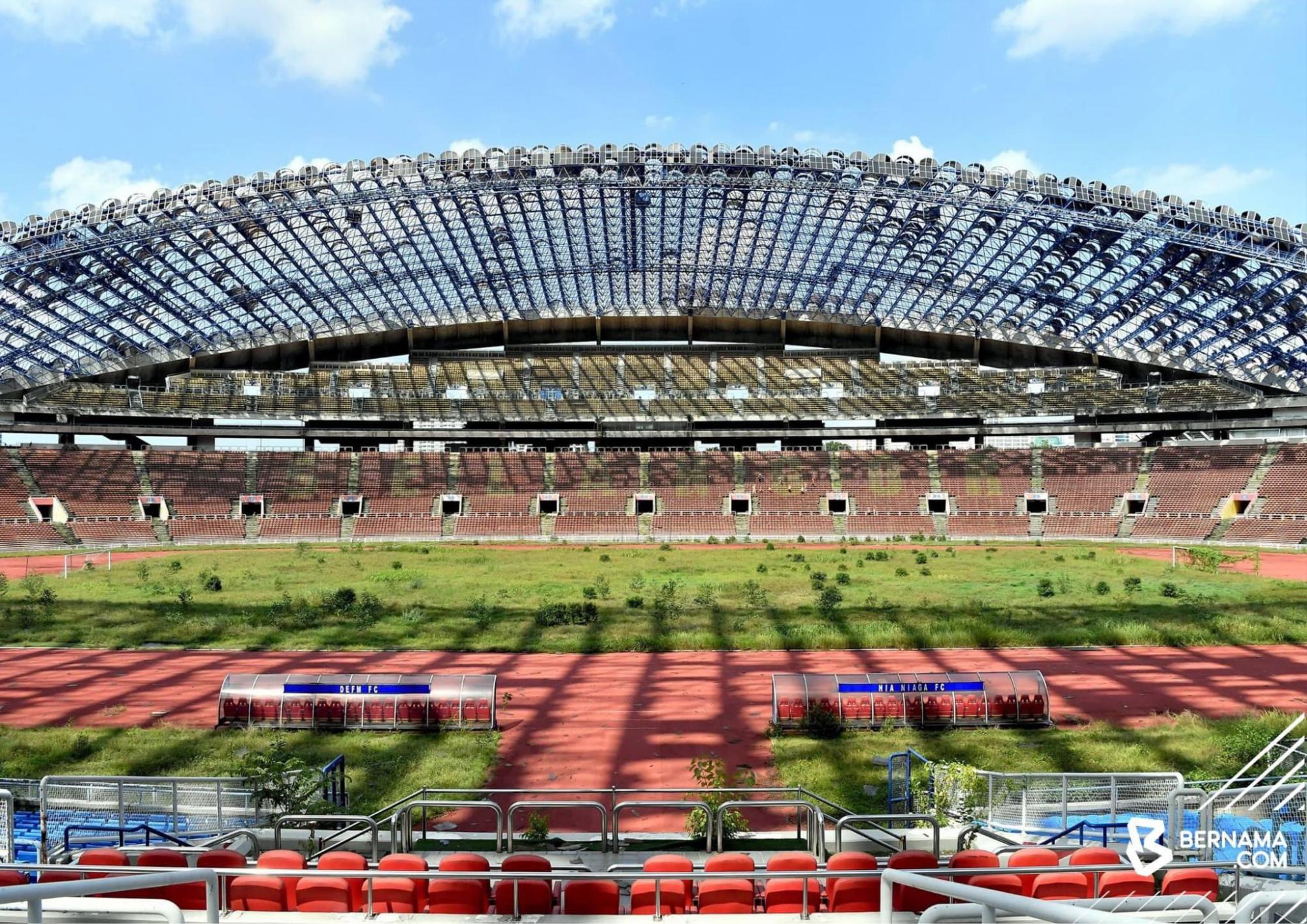 El estadio Shah Alam de Malasia se encontraba abandonado y lo demolieron.
