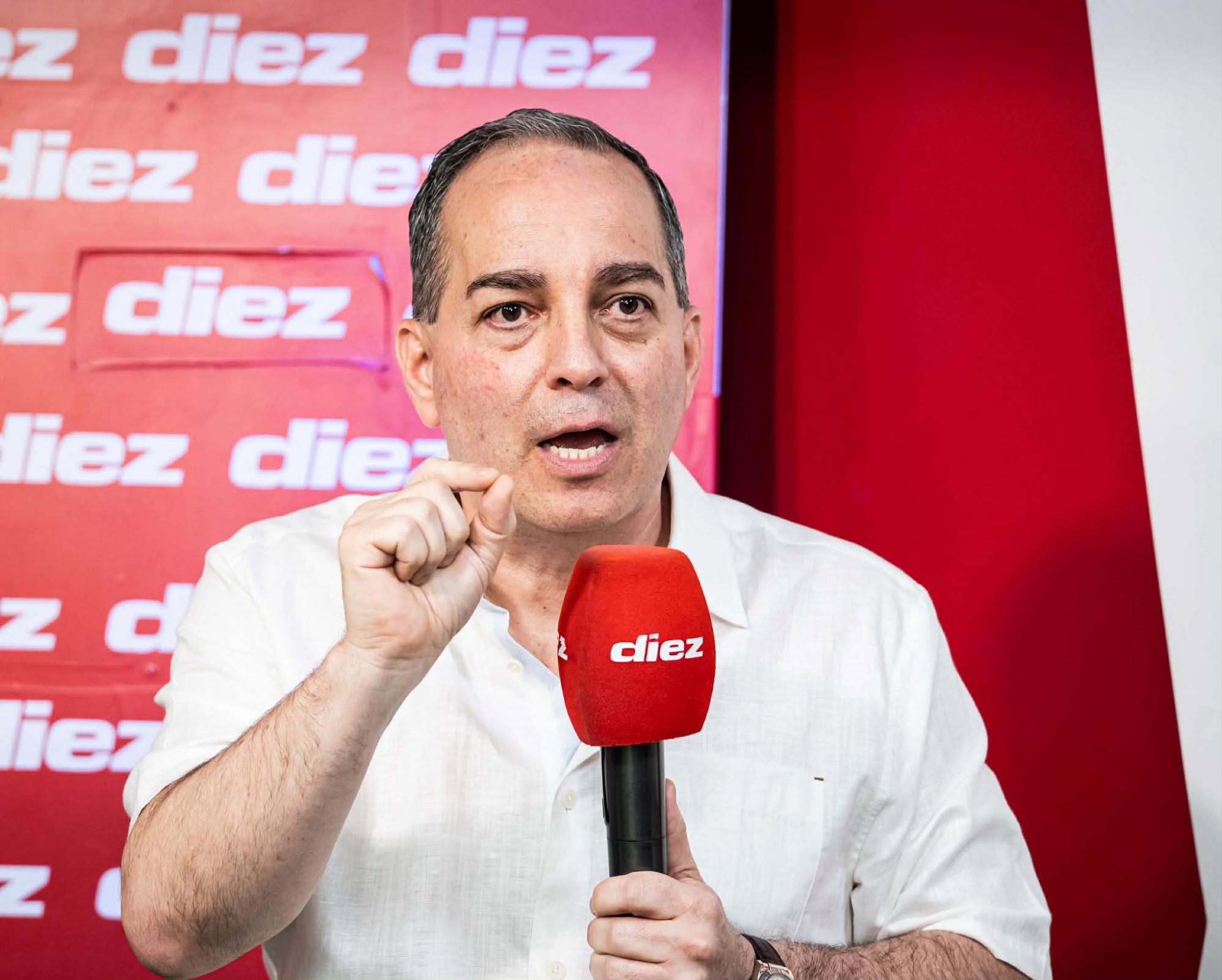 Daniel Otero no quita el dedo del renglón y sigue con sus críticas hacia la FFH. FOTO: Mauricio Ayala / DIEZ.HN