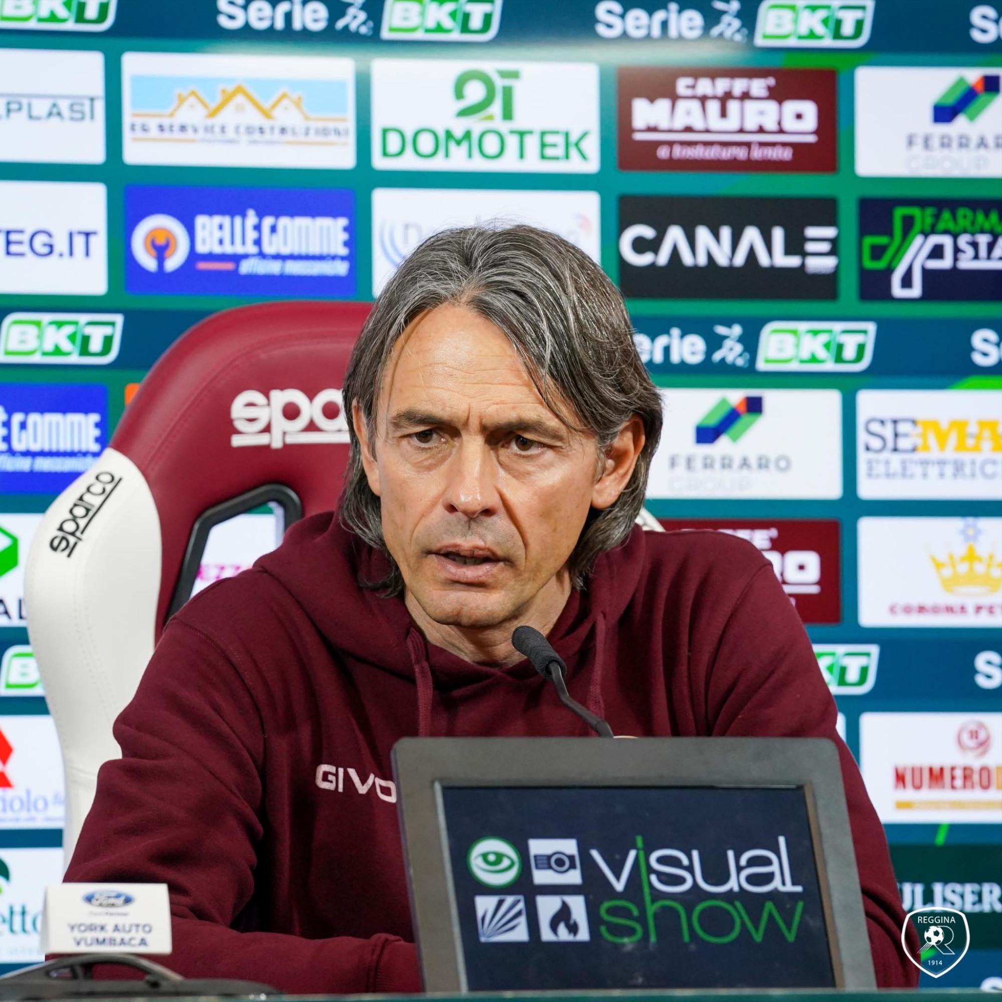 Pipo Inzaghi está en la cuerda floja en la Reggina por los malos resultados.