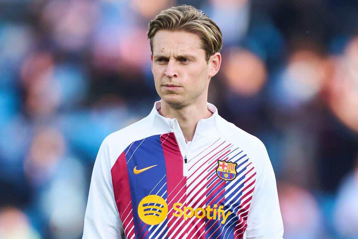 Barcelona will only let Frenkie de Jong leave for 100 million euros.