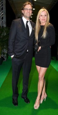 Las elegantes y preparadas esposas de grandes técnicos en el mundo