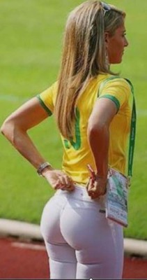 Las infartantes fotos de Inés Sainz, la periodista más sexy de México y ¿del mundo?