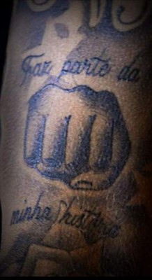 Neymar: El significado de todos sus tatuajes, desde un niño descalzo hasta sus superhéroes favoritos