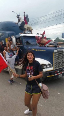 FOTOS: Martes de caos en la zona norte con rastras y postas policiales quemadas