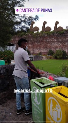 ¡Pruebas médicas y el número! Las imágenes de la presentación de Carlos Mejía con Pumas