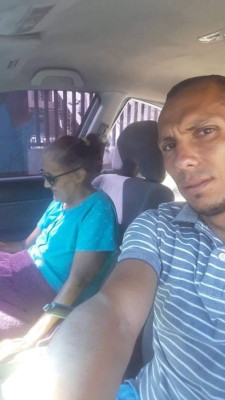 FOTOS: Así es la dura vida del Albert Padilla, futbolista y taxista que luchó por su madre