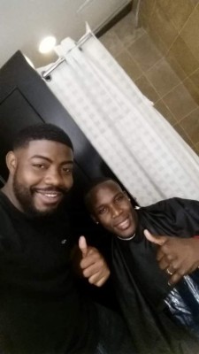 Primo del 'Choco' Lozano es el barbero de la Selección Nacional de Honduras