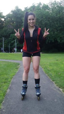 ¿Qué fue de Mabiza Caravante, la sexy modelo y bella aficionada de Real España?