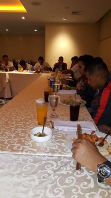 El festejo íntimo de los jugadores del Olimpia tras ganar la copa de Liga Concacaf