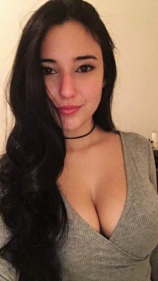 ¡QUÉ MUÑECA! Conocé a la chica fitness más buscada en redes y que fue víctima de los hackers