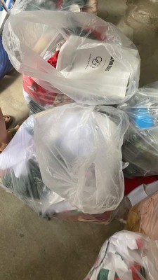 Escándalo en México por atletas que botaron su uniforme olímpico: 'Prefirieron llevar almohadas y colchas'