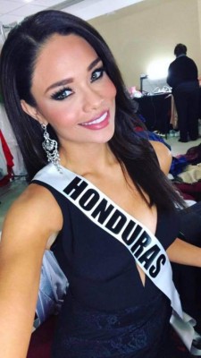 ¡Duelo divino! Las dos reinas de belleza que apoyan el clásico sampedrano