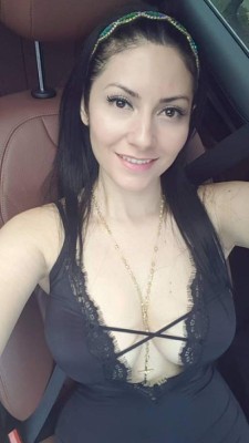 FOTOS: ¡Así luce la preciosa hondureña Ariana Herchi!