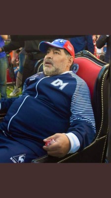 FOTOS: Así celebró la iglesia 'Maradoniana' el cumpleaños 59 de Diego, conoce sus diez mandamientos&nbsp;&nbsp;&nbsp;