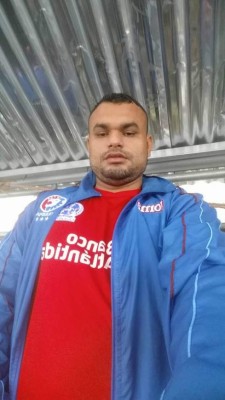 Ellos son los aficionados que desde temprano se pusieron la camisa del Olimpia
