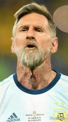 Hasta Carlos Pavón: Así serán tus ídolos y los grandes cracks del fútbol cuando sean ancianos