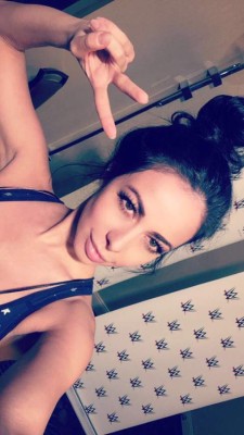 Los descuidos que se han visto de la candente Jimena Sánchez en redes sociales