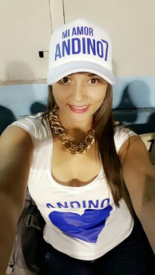 Así es Delma Merari, la futura esposa del delantero Erick Andino