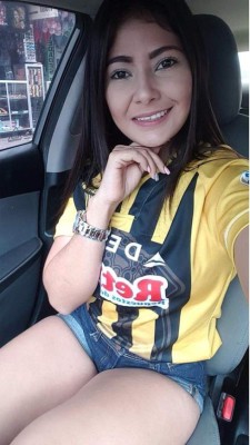 FOTOS: Así festejaron la Copa 12 las guapas aficionadas de Real España