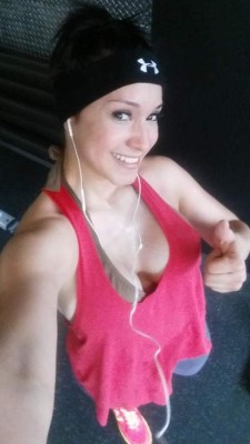 ¿Qué fue de Mabiza Caravante, la sexy modelo y bella aficionada de Real España?