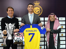 Cristiano Ronaldo llega como fichaje top para intentar conquistar el título de la Liga de Campeones de Asia, uno de los trofeos con el que sueña el <b>Al-Nassr.</b>