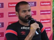 El portero de Olimpia atendió a los medios de prensa en el Centro de Alto Rendimiento José Rafael Ferrari. FOTO: Alex Pérez.