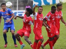 Real Sociedad, en tarde mágica de Carlos Bernárdez, firma remontada contra Lobos y alcanza el liderato del Clausura