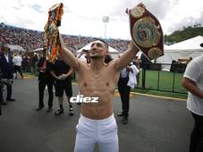 Téofimo López participa de los desfiles patrios por los 204 años de independencia de Honduras.