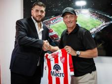 Pedro Troglio tiene un segundo regreso a Argentina procedente del Olimpia de Honduras.