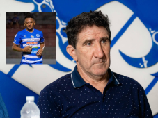 El entrenador del Victoria defendió a Alexy Vega, quien en días anteriores publicó fotografías de sus golpes en las primeras jornadas del torneo Clausura 2023.