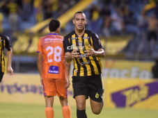 Real España enfrentará al Olancho FC en la ronda de semifinales del Clausura 2023. FOTO: José Valle.