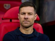 Xabi Alonso fue despedido de Real Madrid por malos resultados, pero gigante de Europa lo busca para que dirija lo que resta de la temporada 2026-27: ¡podrían ser rivales en Champions League!