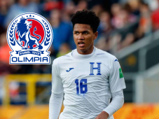 Jack Baptiste se desempeña con volante mixto. Olimpia será su quinto equipo en su carrera y el cuarto en la Liga Nacional.