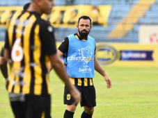 Alfredo Mejía reacciona ante posible retorno al Real España: “Uno como jugador quiere regresar y ser campeón”