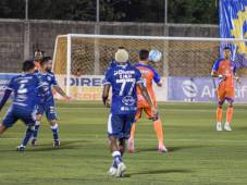Motagua y Lobos UPNFM empataron sin goles en Choluteca por la jornada 20. (FOTO: Cortesía)