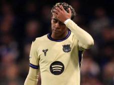 Marc Cucurella tuvo dominado a Lamine Yamal durante el juego de la UEFA Champions League.