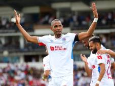 Jerry Bengtson no se cansa de anotar goles en la Liga Nacional de Honduras... ¿A cuántos quedó de Wilmer Velásquez?