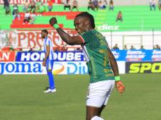 Rubilio Castillo llegó a 6 goles en el presente torneo Clausura y fue clave ante Victoria. Fotos Moisés Valenzuela.