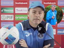 Javier López recuerda a Diego Vázquez en la conferencia tras eliminar a Saprissa.