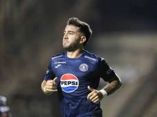 Agustín Auzmendi le marcó un gol al Águila en el triunfo por 2-0. Foto David Romero.