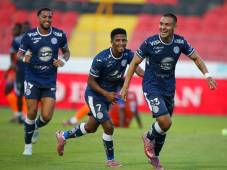 EN VIVO: ¡Golazo del Droopy Gómez y Motagua aumenta la ventaja contra los lobos de la UPNFM!